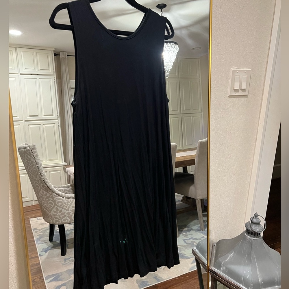Sleeves black dress
